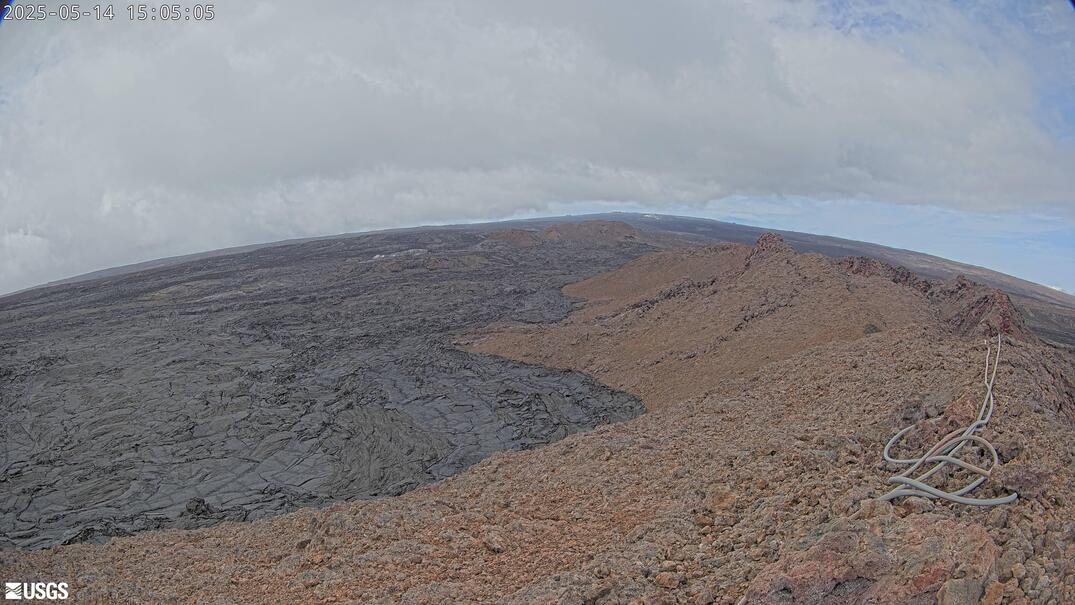 The Upper Part of Mauna Loa's Southwest Rift Zone [M3cam] preview image